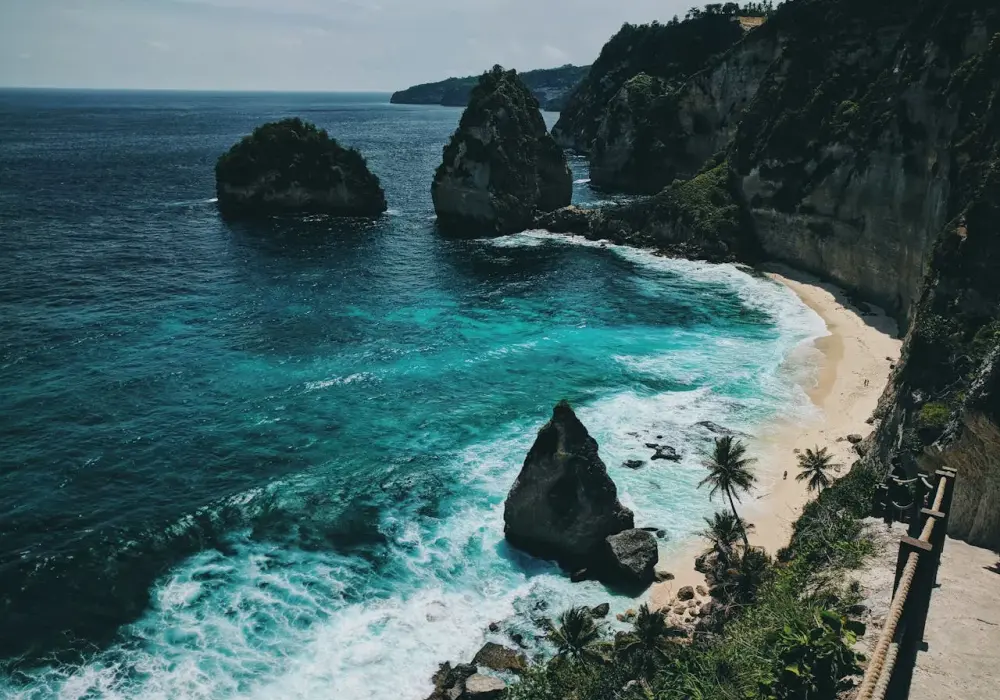Ile trwa lot na Bali z Polski? Skróć podróż i leć mądrze!