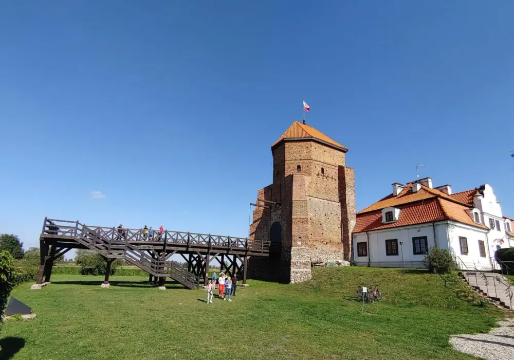 Niezapomniane atrakcje w Liwie, które musisz zobaczyć