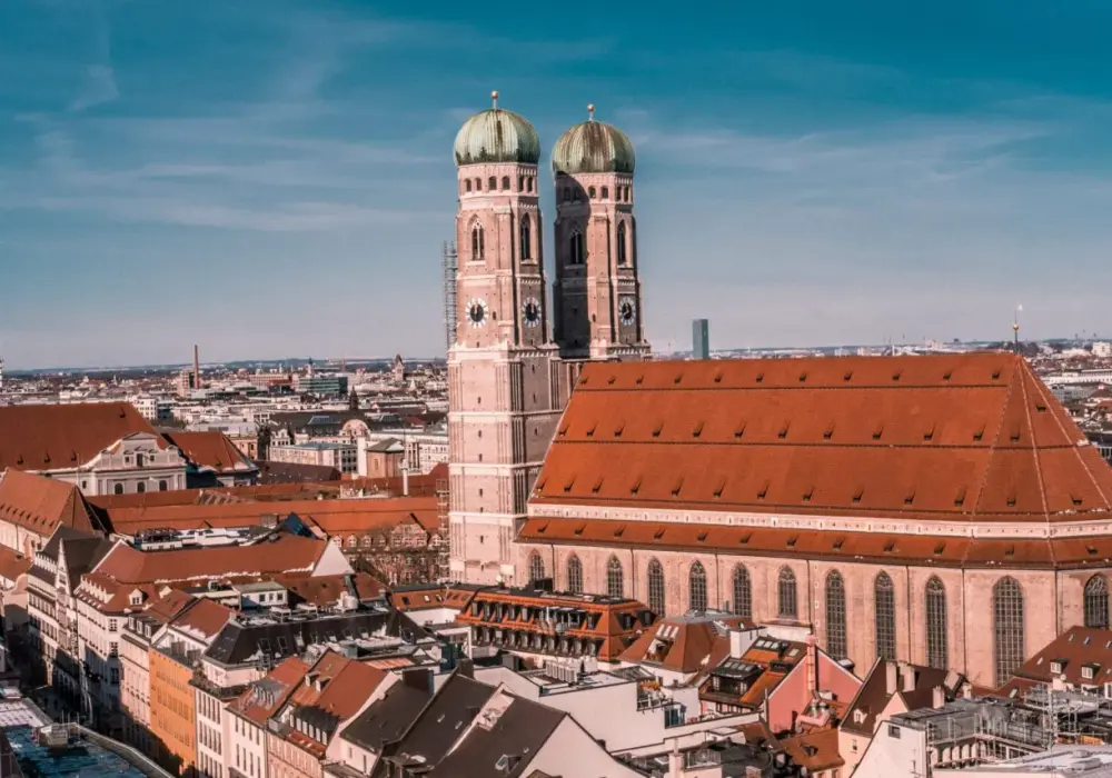 Gdzie leży Monachium - Sprawdź, dlaczego to idealna baza wypadowa