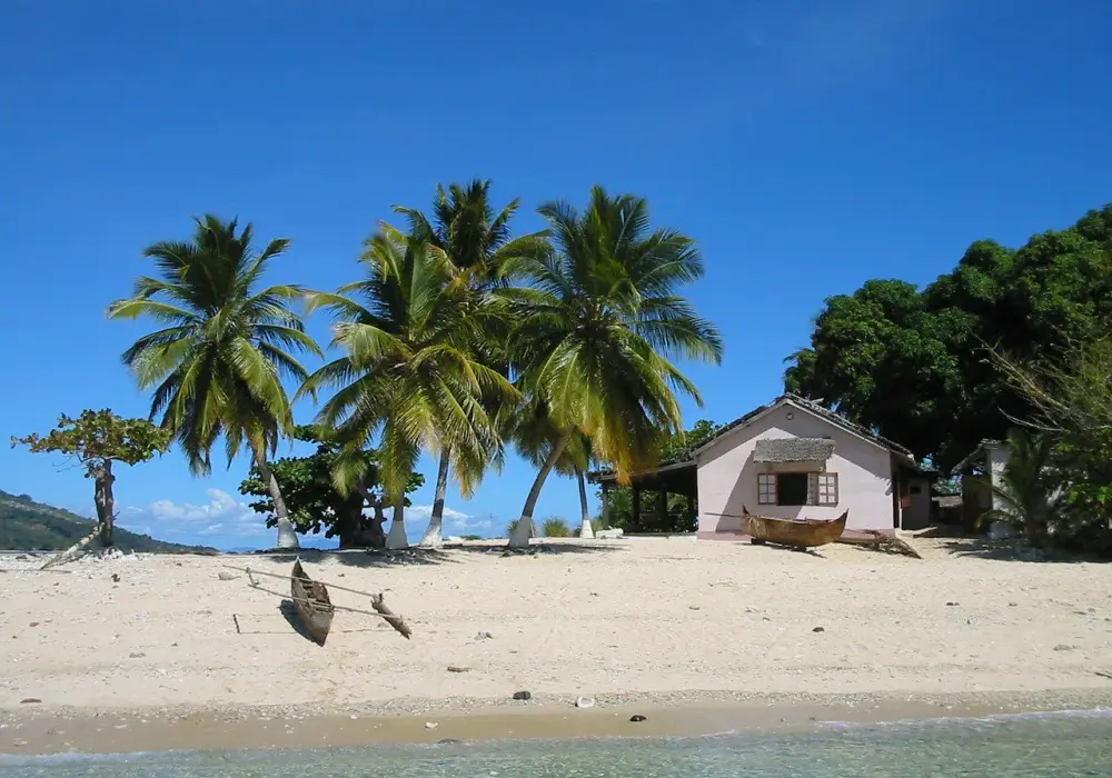 Ile trwa lot na Madagaskar? Prawda o czasie podróży!