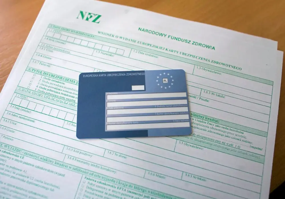 Ile trwa wydanie EKUZ? Czas oczekiwania i co go skraca