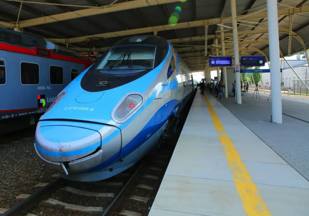 Tanie bilety Pendolino kiedy kupić, by nie przepłacać za podróż