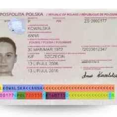 Komu przysługuje zniżka na paszport? Sprawdź, czy kwalifikujesz się