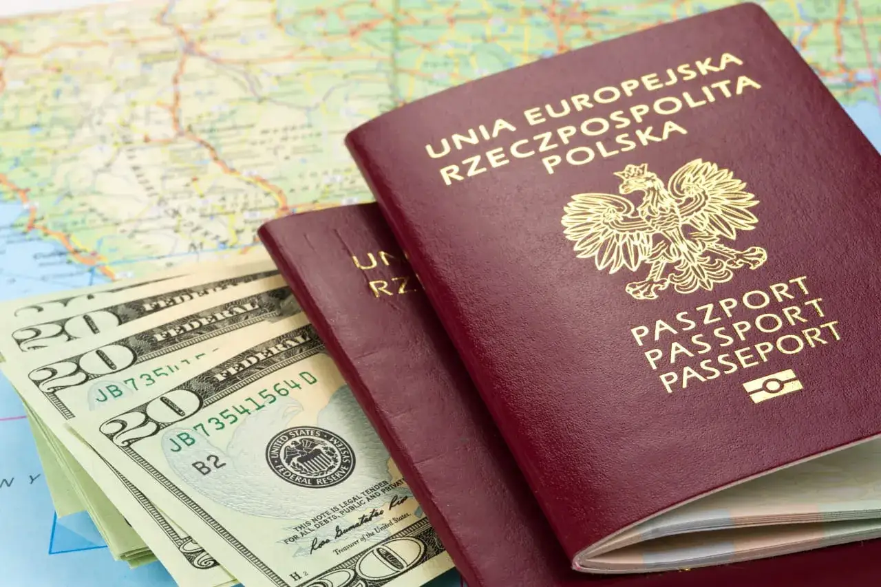 Zdjęcie Czy za wyrobienie paszportu się płaci? Sprawdź koszty i zniżki