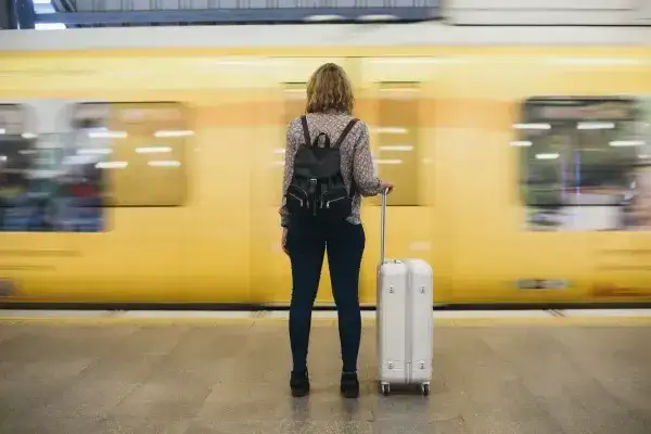 Zdjęcie Ile jedzie pendolino z Krakowa do Warszawy? Sprawdź czas przejazdu