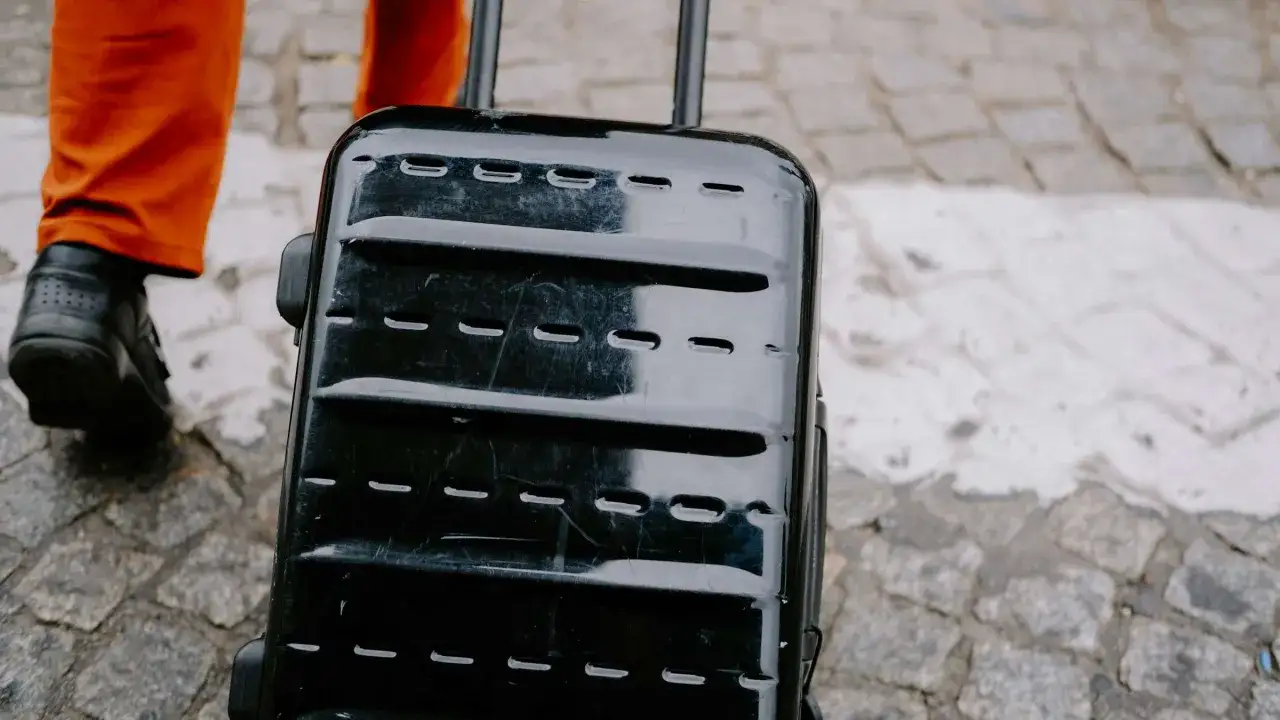 Zdjęcie Gdzie naprawić walizkę na kółkach? Sprawdź najlepsze miejsca w mieście