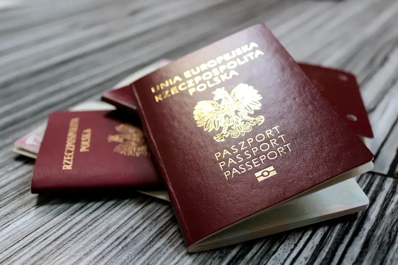 Zdjęcie Paszport dla dziecka ile ważny? Sprawdź, jak długo jest ważny!