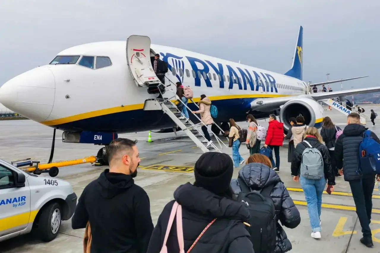 Zdjęcie Czy Ryanair odwołuje loty z Polski? Sprawdź, co musisz wiedzieć