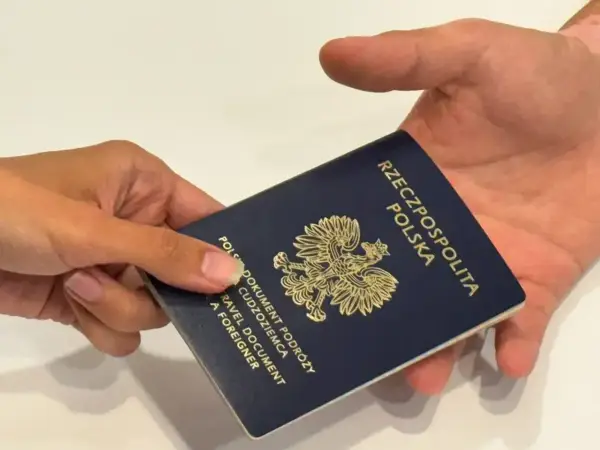 Jak odebrać paszport w Polsce - uniknij problemów i zbędnych opóźnień