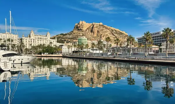 Alicante w marcu - pogoda, co spakować i czy warto jechać?