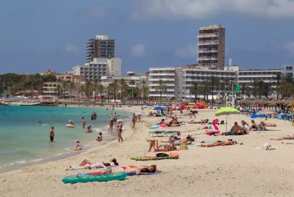 Majorka w maju - Jaka jest pogoda i czy warto już plażować?