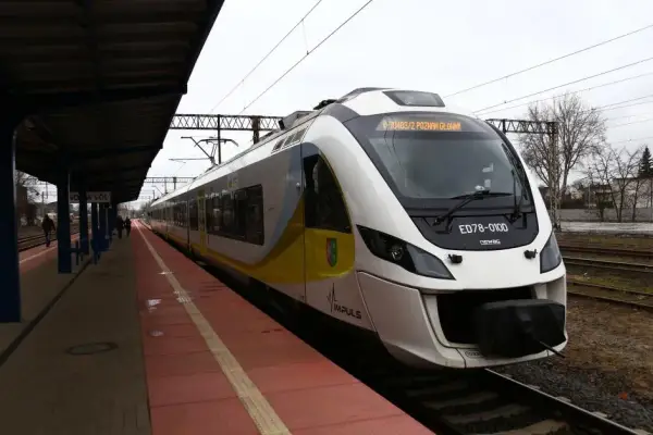 Jak zaksięgować bilet PKP i uniknąć błędów w księgowości