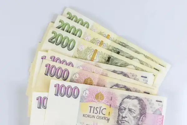 Waluta w Czechach - Karta czy gotówka? Sprawdź aktualne ceny